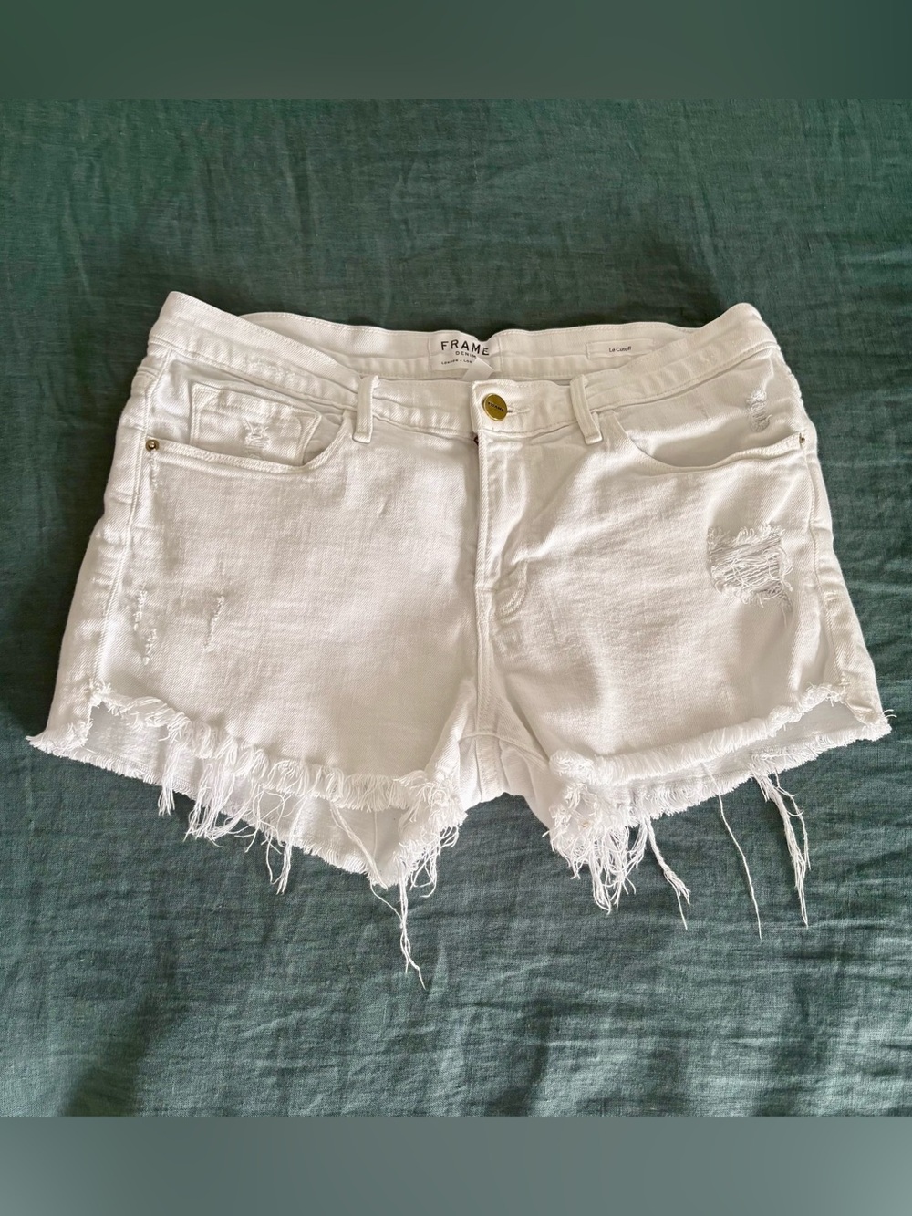 Frame Le Cutoff White Distressed Denim Shorts Raw Hem - Blanc Rookley - Size 28